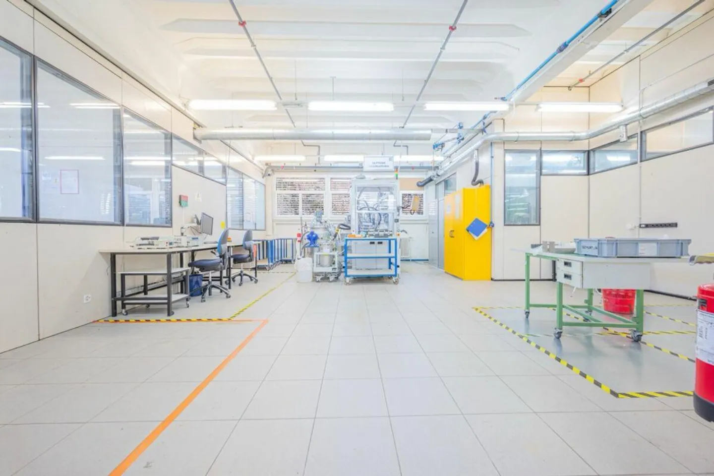 Ampio Spazio Commerciale a Mendrisio - Foto 16 di 19