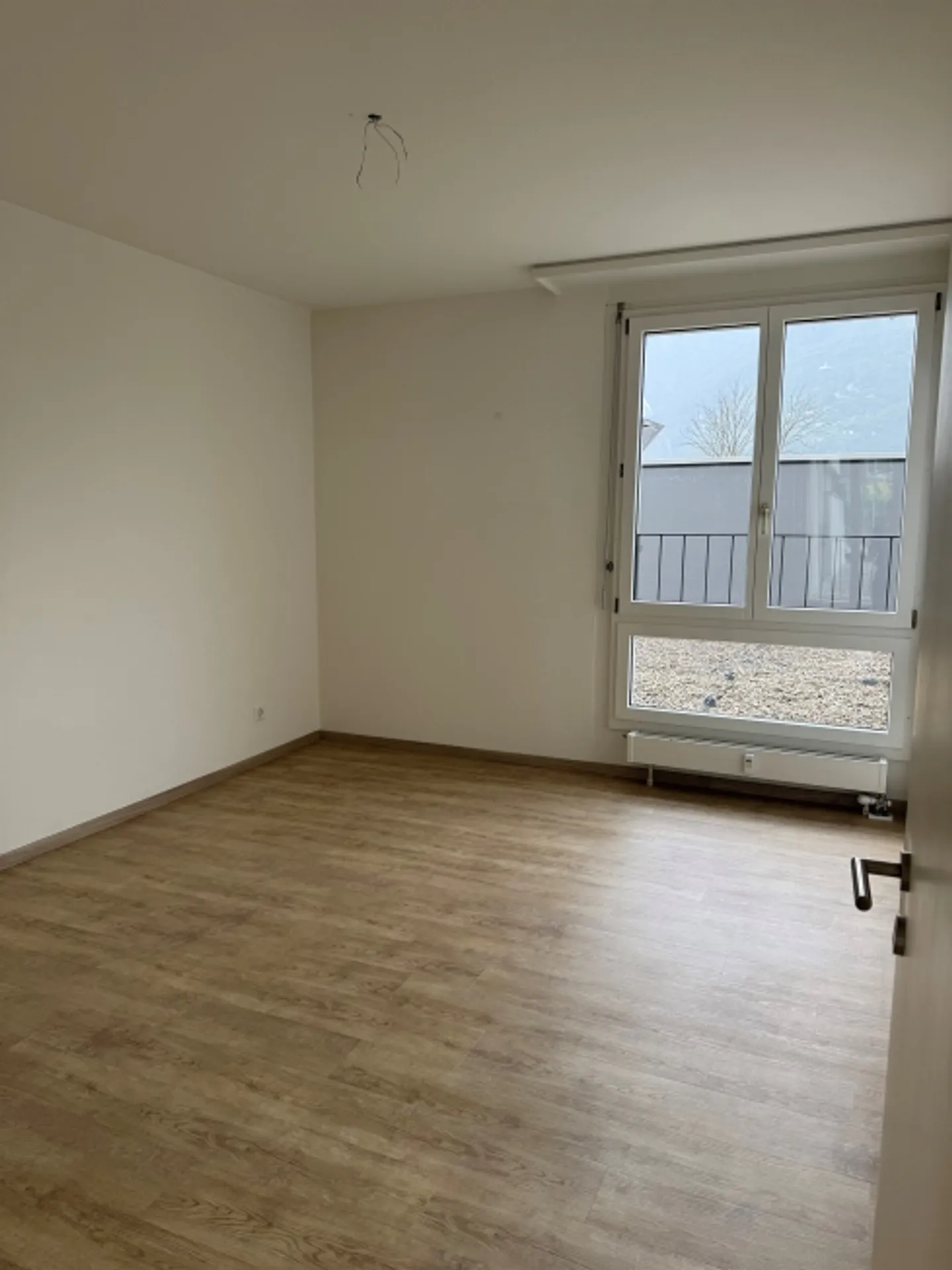 Comfortable and well-connected apartment - Photo 5 of 7