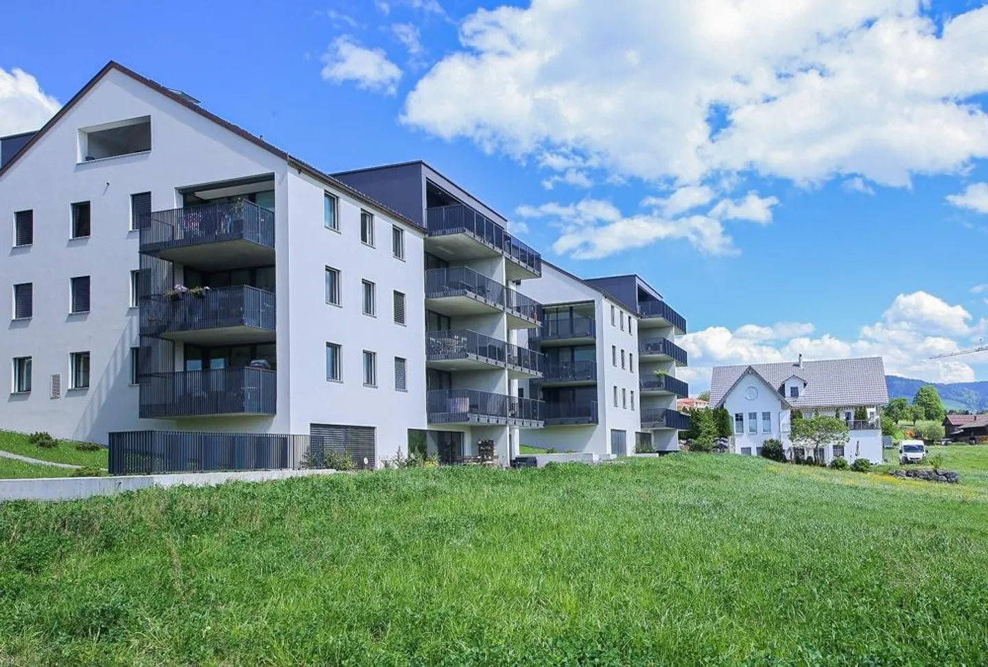 Appartamento singolo moderno in una posizione tranquilla! - Foto 6 di 7