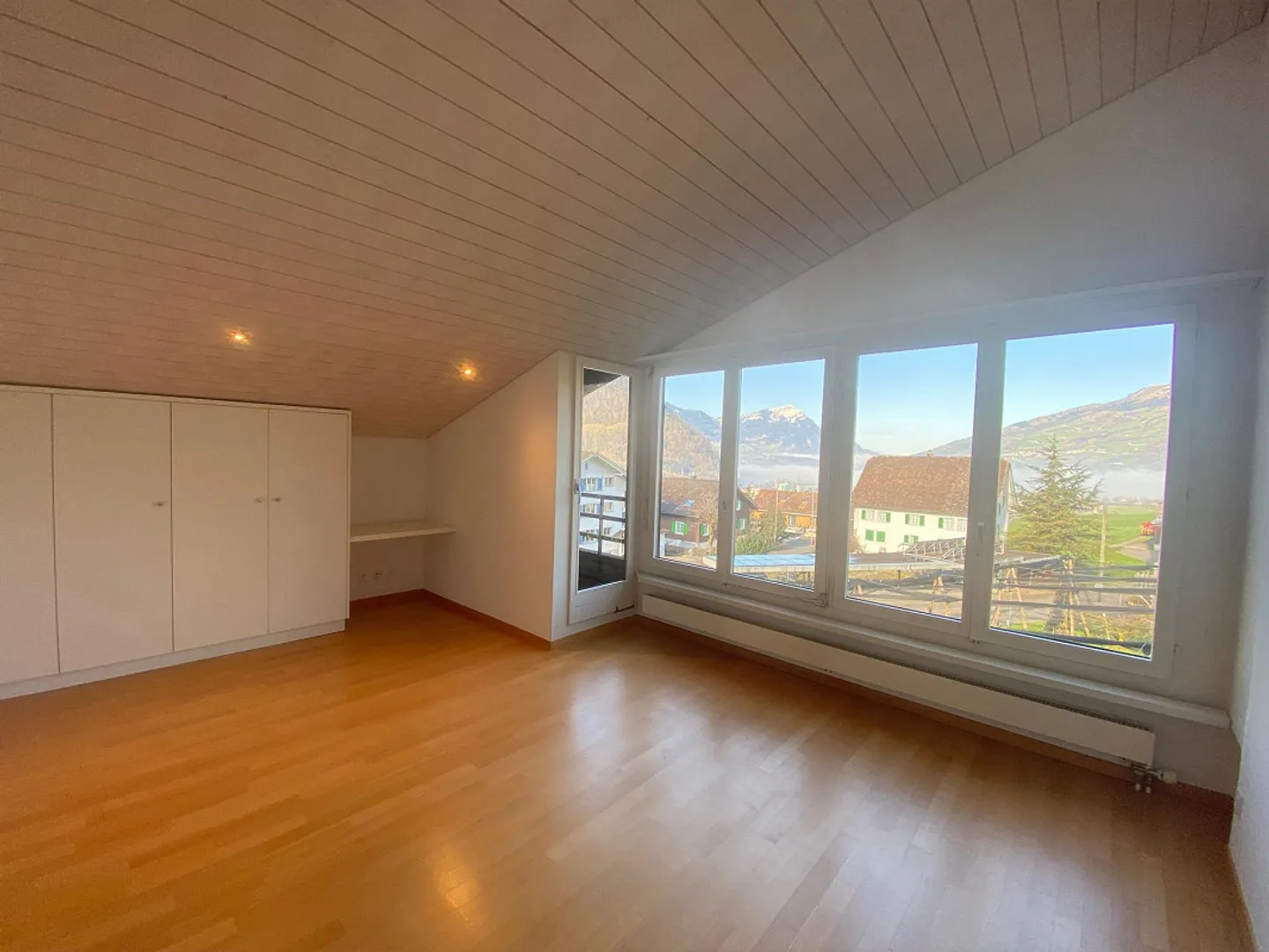 Geräumige 3.5 Zimmerwohnung - Foto 3 von 8