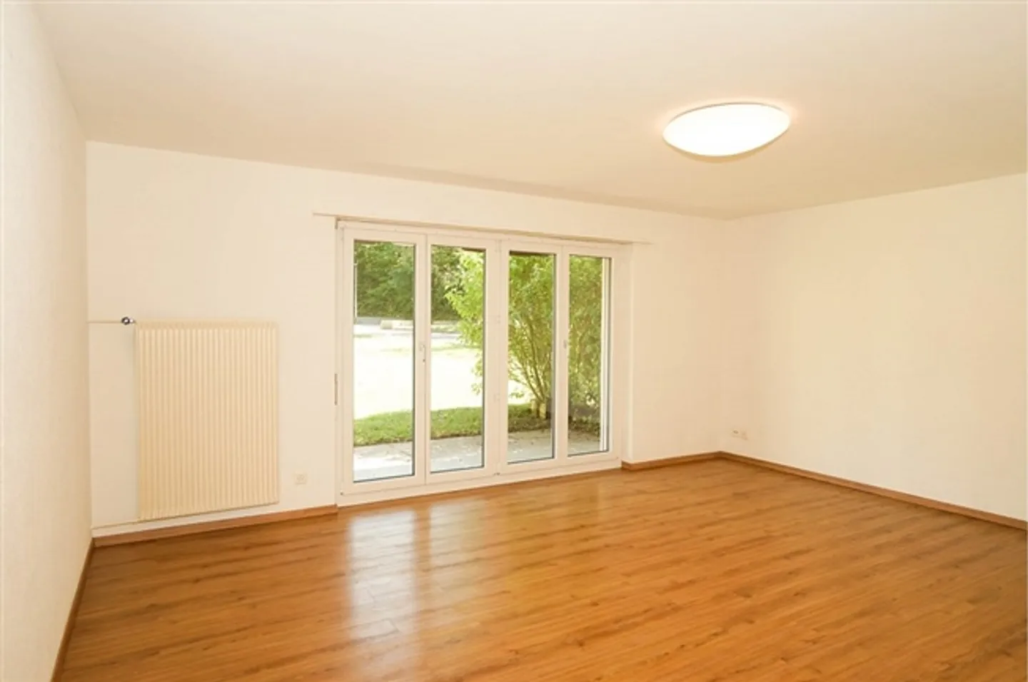 Appartement de jardin 3,5 pièces - Photo 2 sur 9