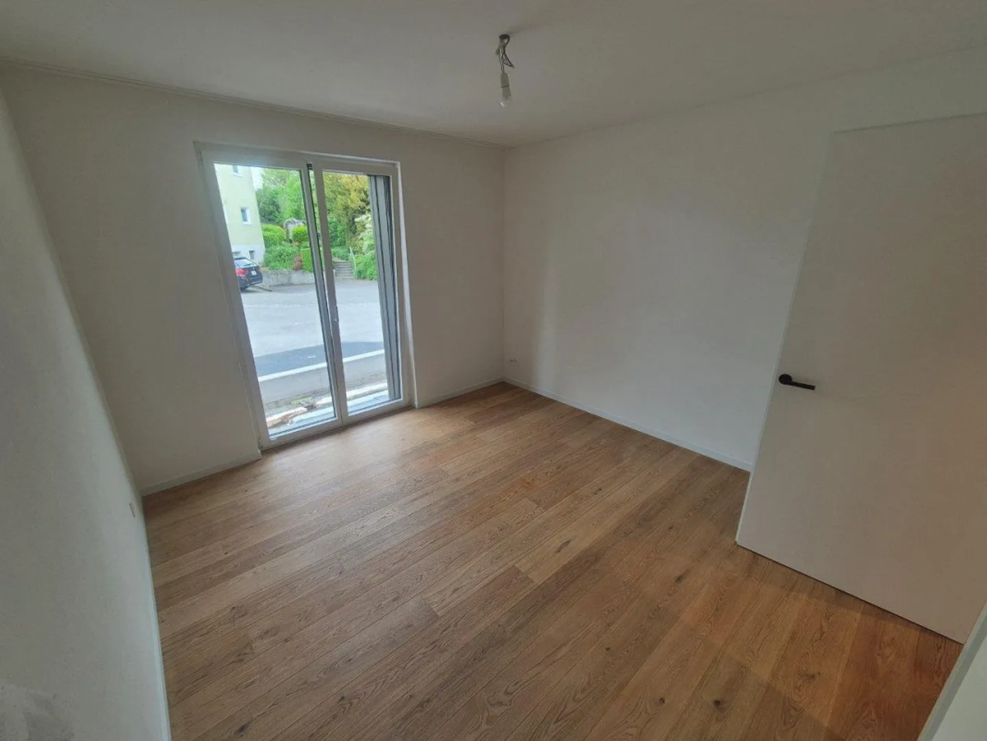 Appartamento di 3,5 stanze al piano terra / Prima occupazione con standard di proprietà - Foto 10 di 13