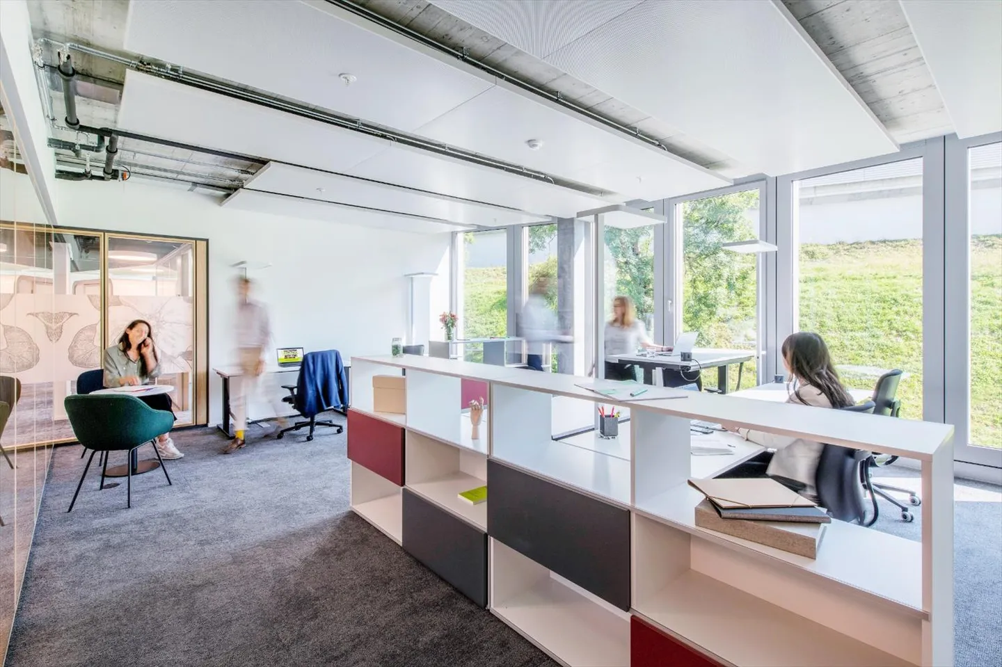 Réservez des bureaux à Regus Spoom Green City pour 4 personnes - Photo 4 sur 7