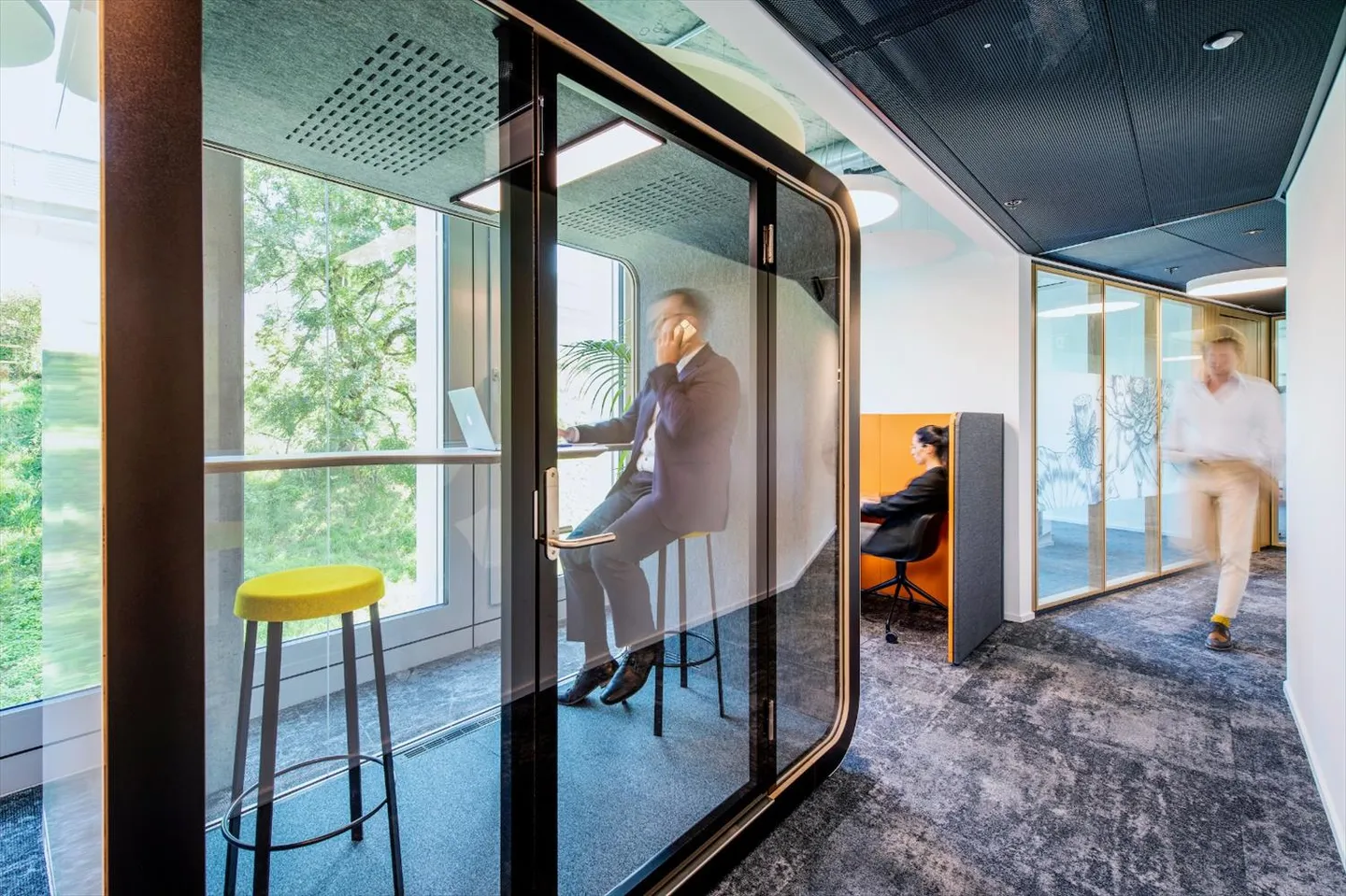 Réservez des bureaux à Regus Spoom Green City pour 4 personnes - Photo 5 sur 7