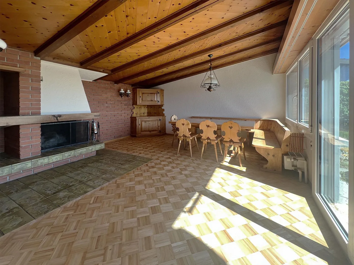 Renovated detached house with large studio room - Photo 5 of 11