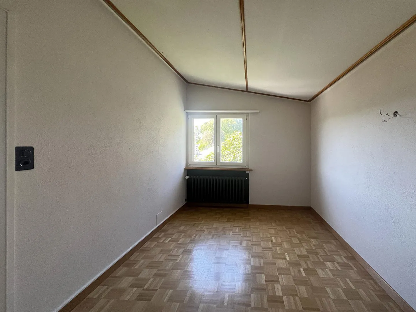 Renovated detached house with large studio room - Photo 9 of 11