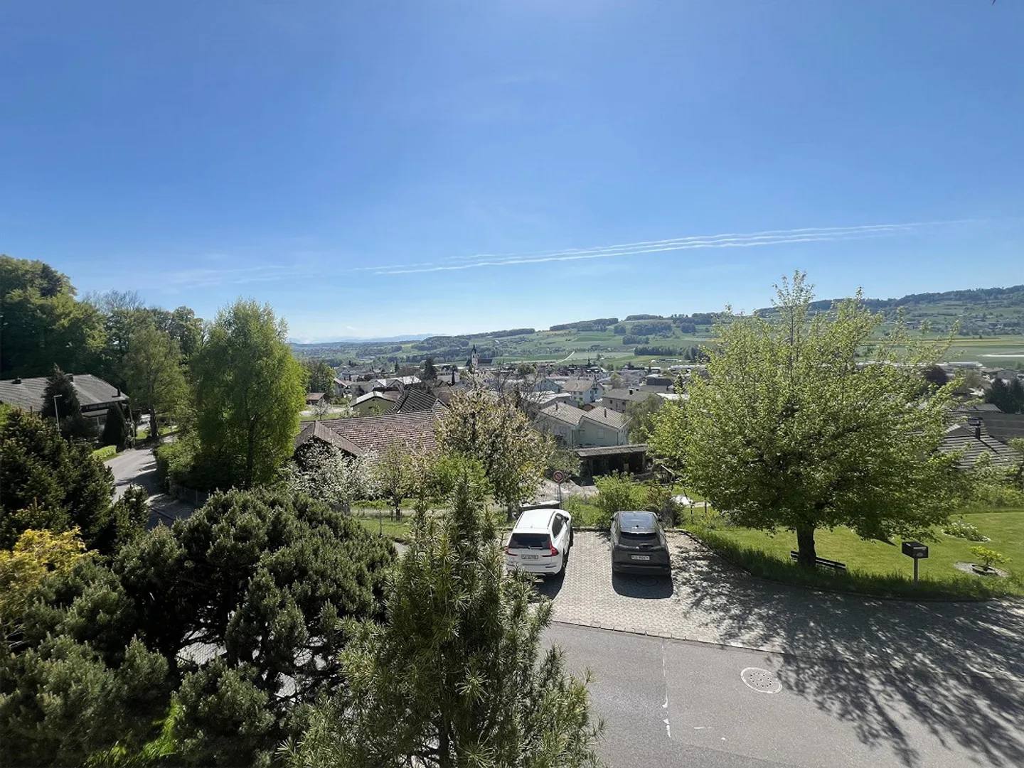 Renovated detached house with large studio room - Photo 10 of 11