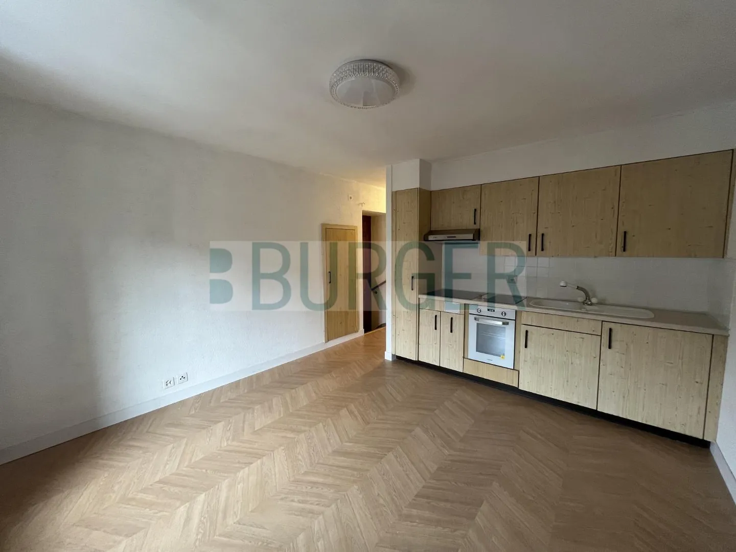 Charmant appartement 2 pièces - Photo 4 sur 7