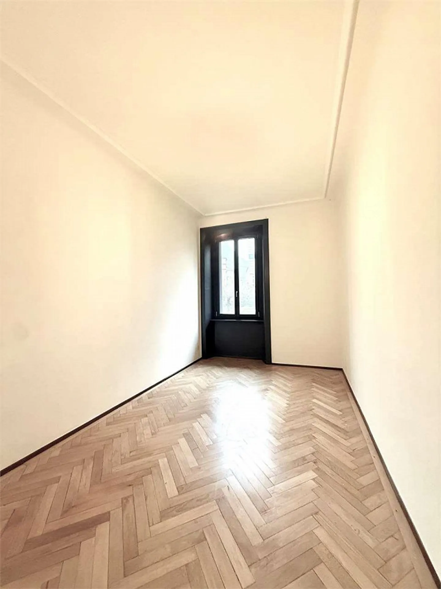 4.5 Room Apartment in the Center of Lugano - Photo 4 of 7