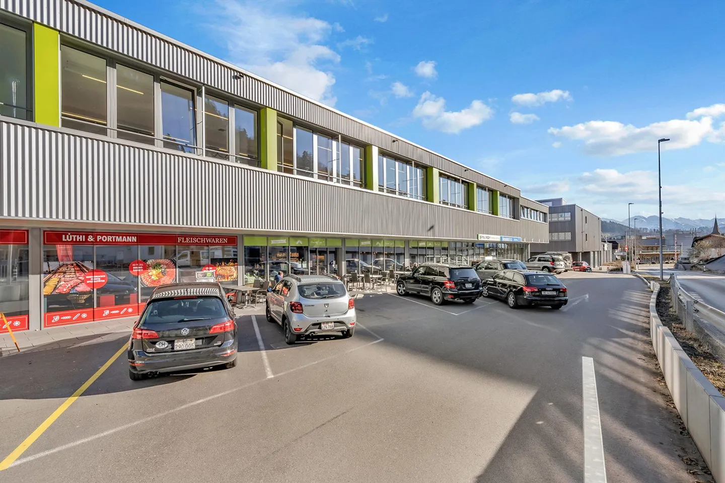 Vielseitige Gewerbefläche - Foto 4 von 13