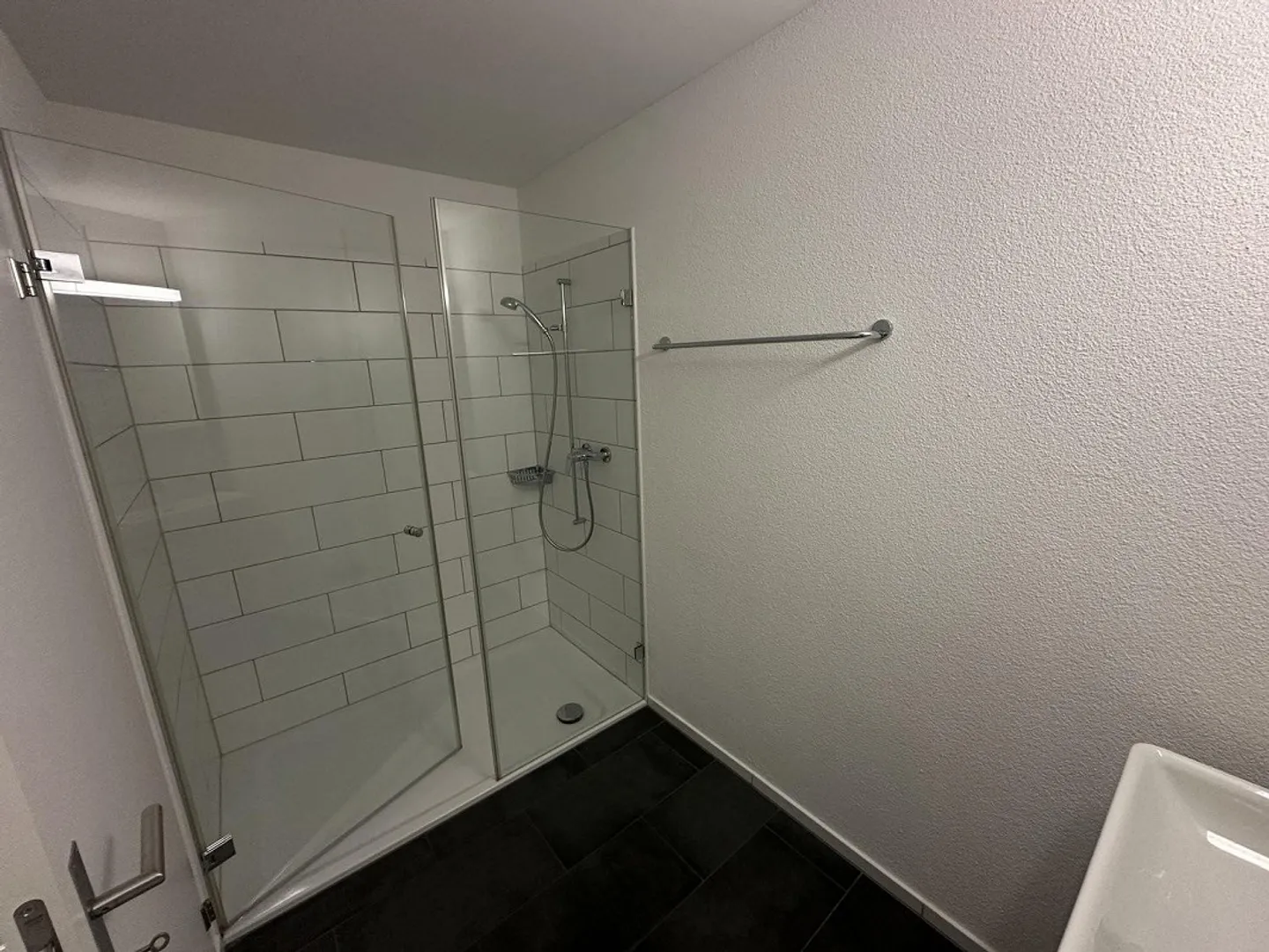 Moderne 4.5 Zimmer Wohnung - Foto 5 von 10