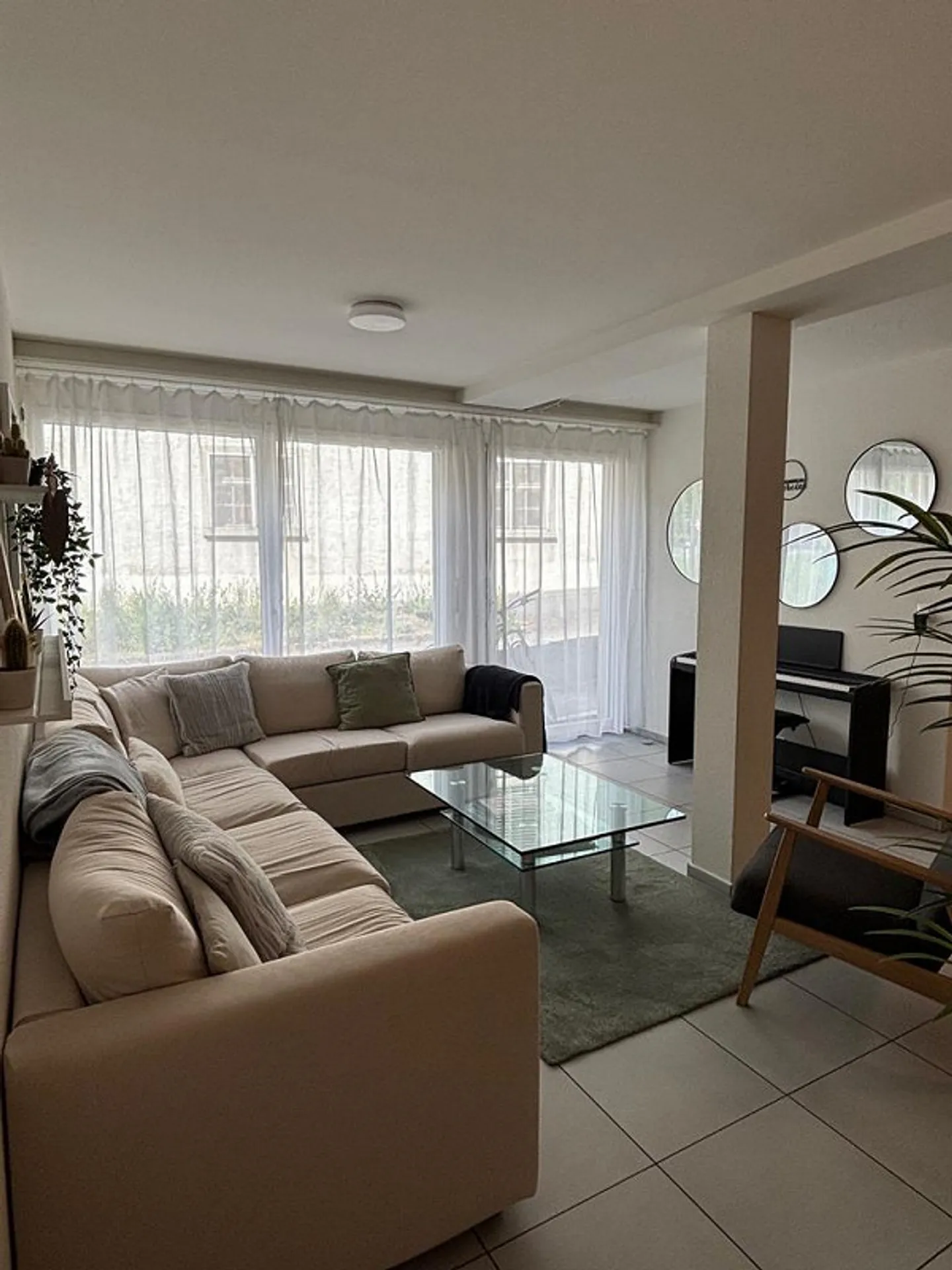 Modern living in a historic building - Photo 3 of 7