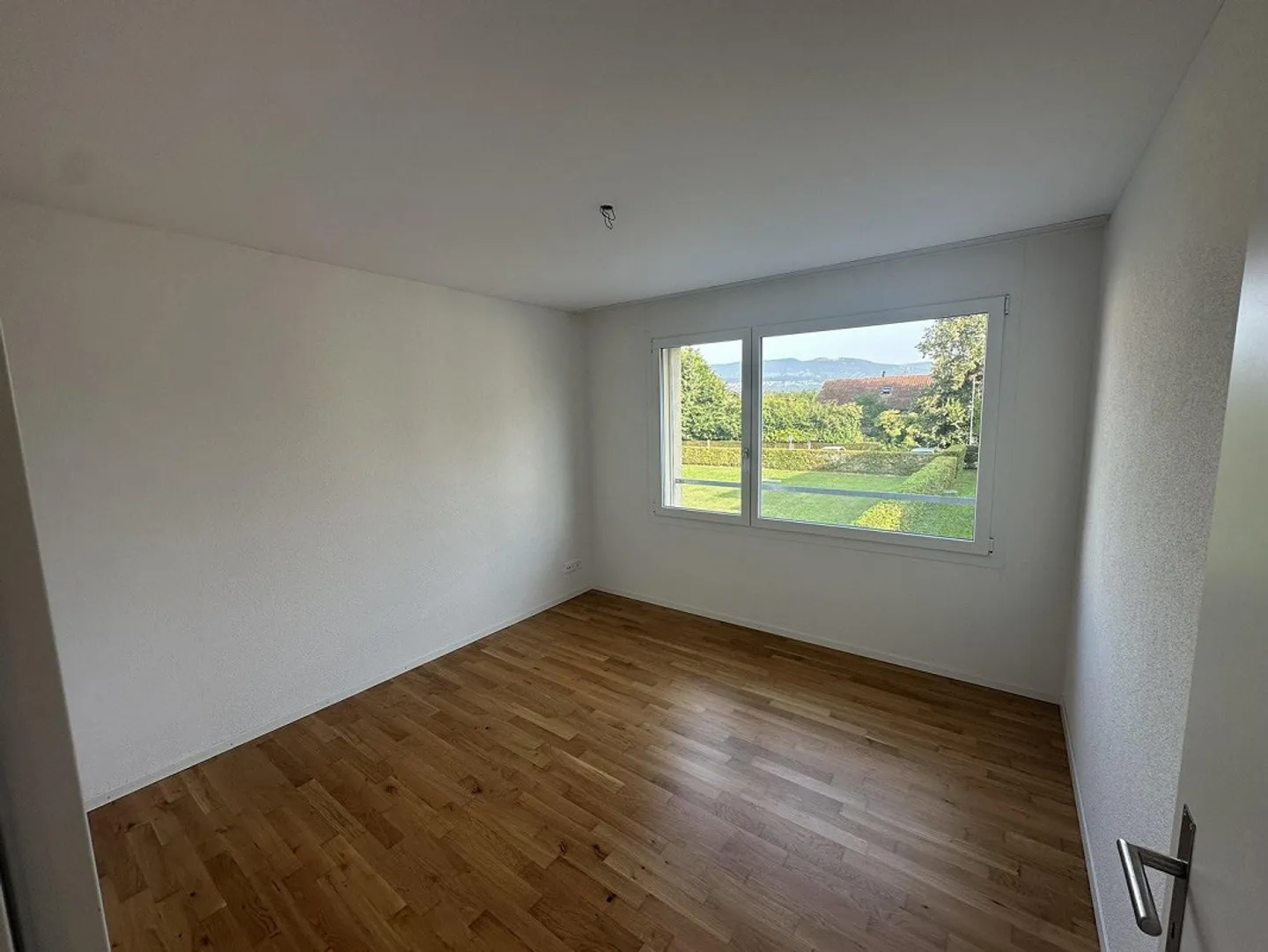 Moderne 4.5 Zimmer Wohnung - Foto 8 von 10