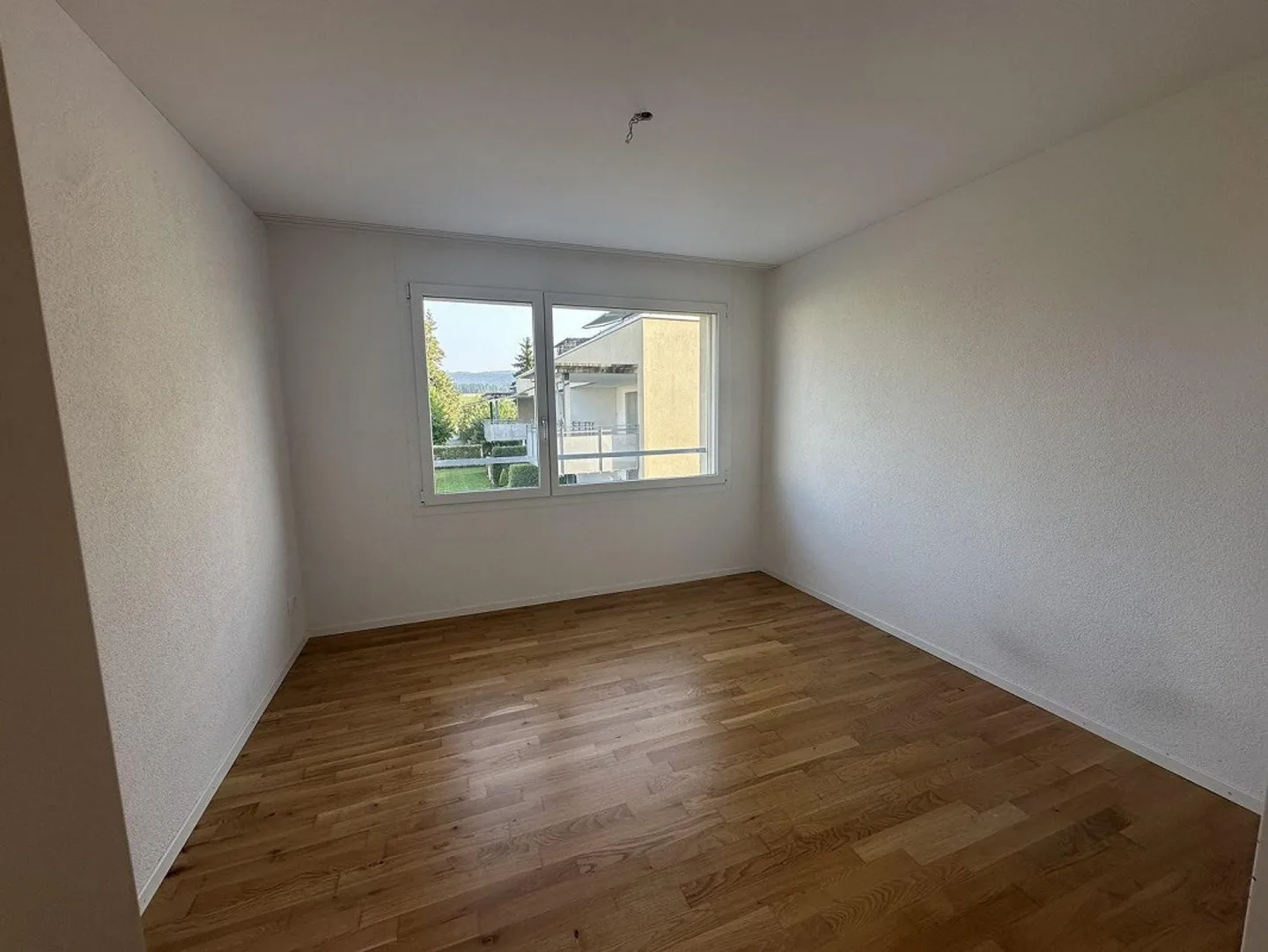 Moderne 4.5 Zimmer Wohnung - Foto 9 von 10