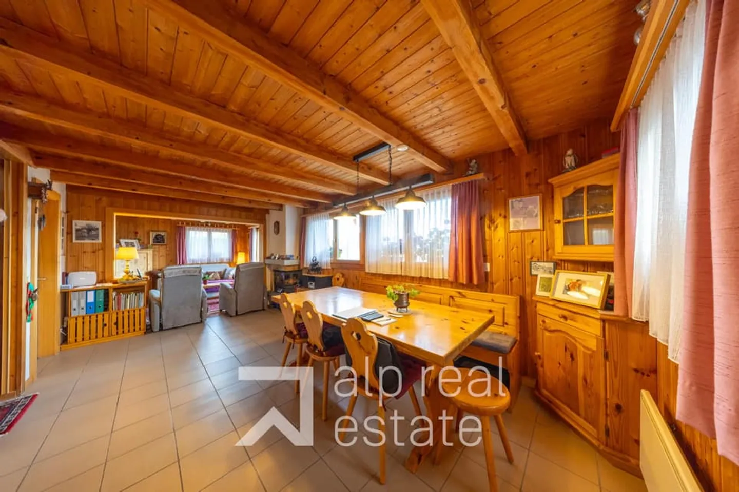 Charming cottage with a view - Photo 6 of 11