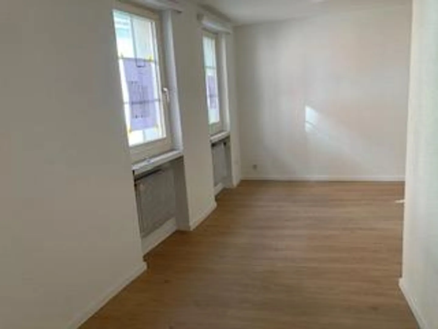 as good as new renovated - Photo 3 of 5