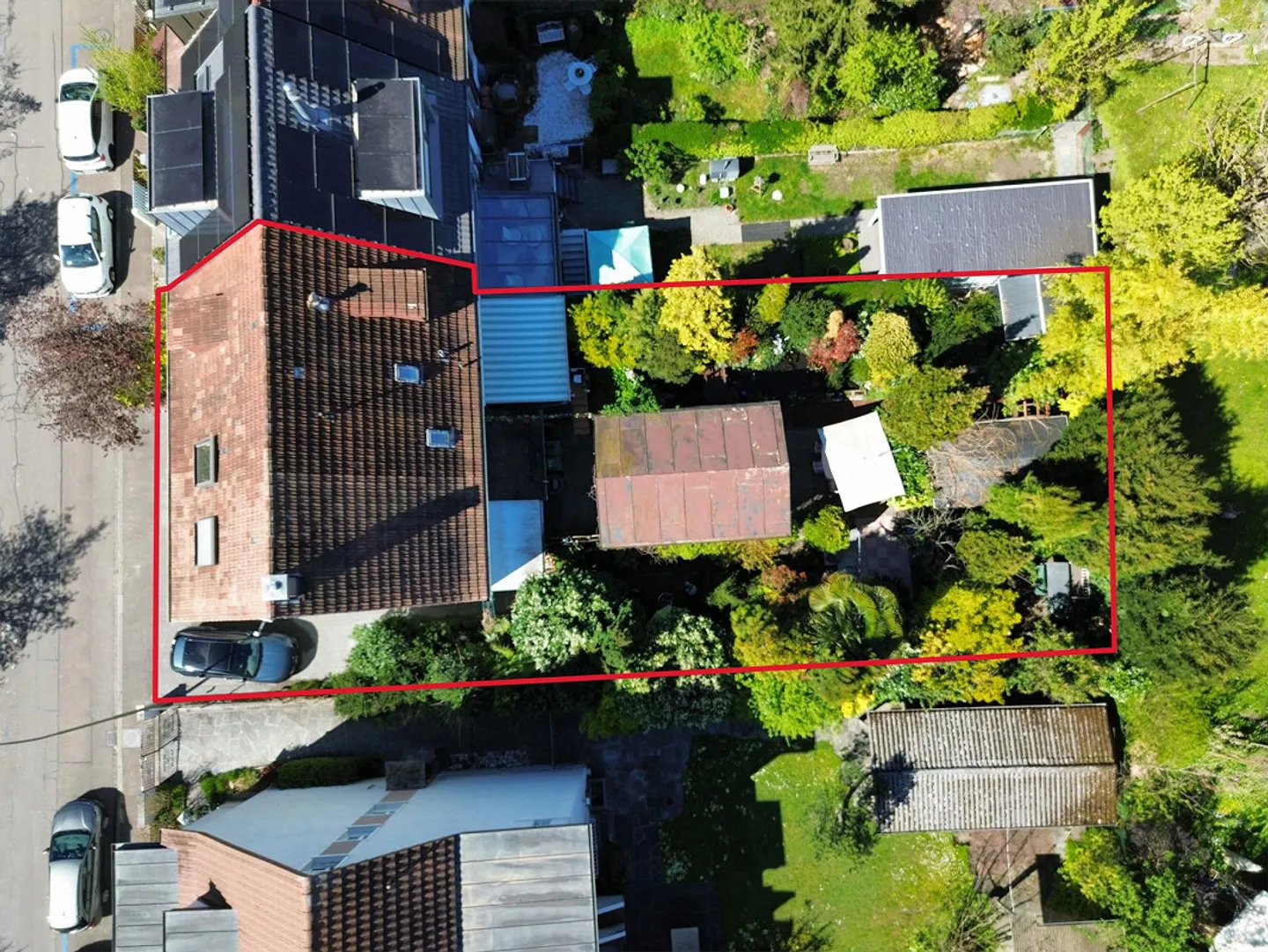 Charmantes Mehrfamilienhaus - Foto 2 von 26