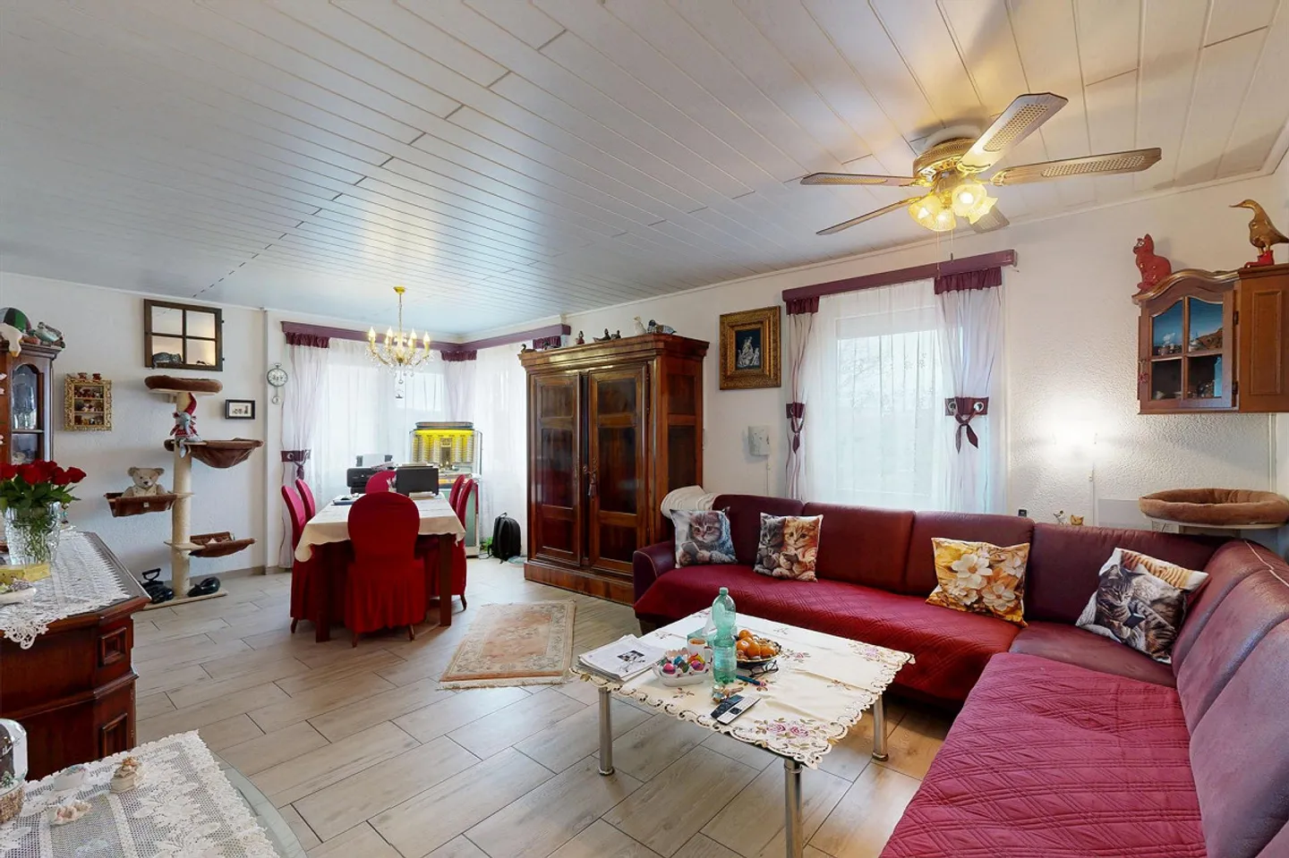 Charmantes Mehrfamilienhaus - Foto 3 von 26