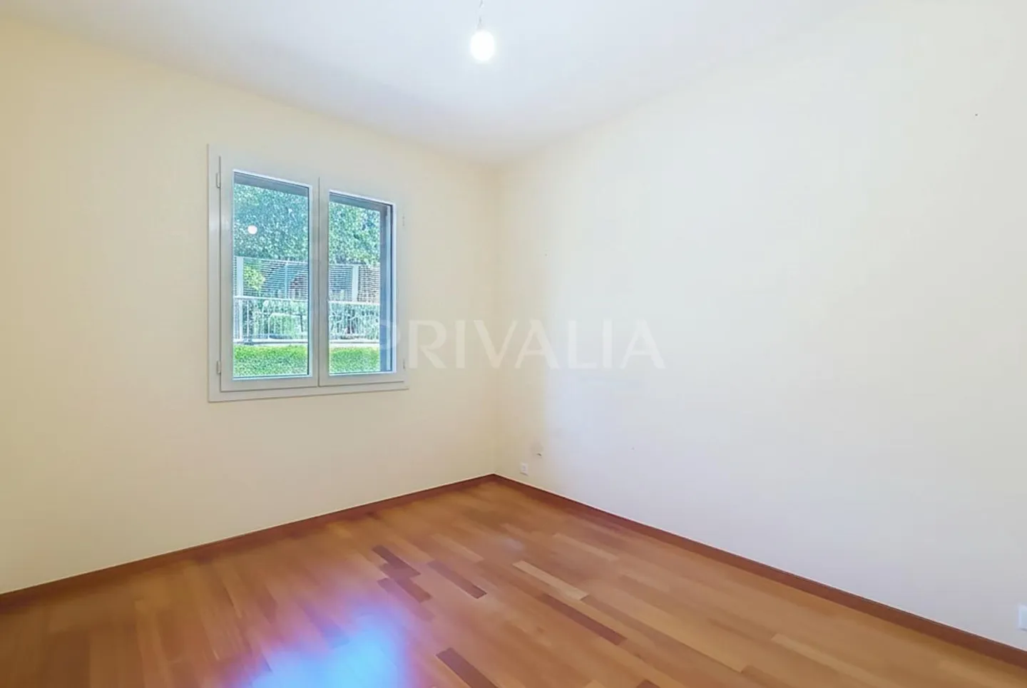 Maison Charmante en Résidence Sécurisée - Photo 4 sur 12