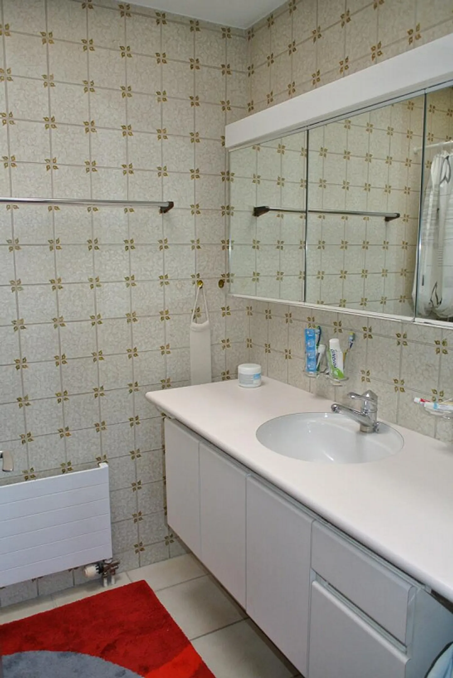 Ampio appartamento attico di 5,5 locali con vista panoramica e privacy - Foto 13 di 14