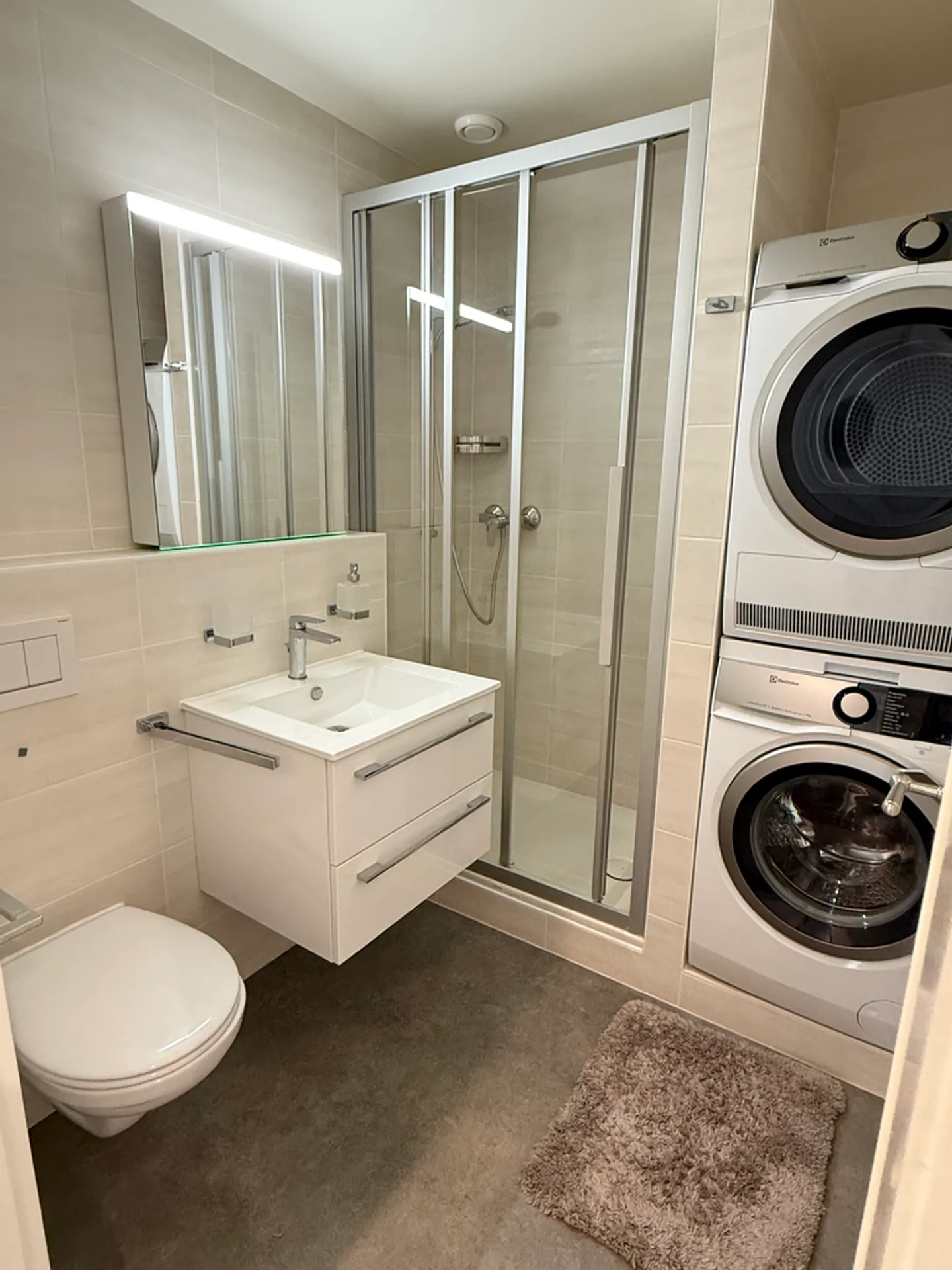 In affitto appartamento arredato in un contesto eccezionale a Territet - Foto 5 di 8