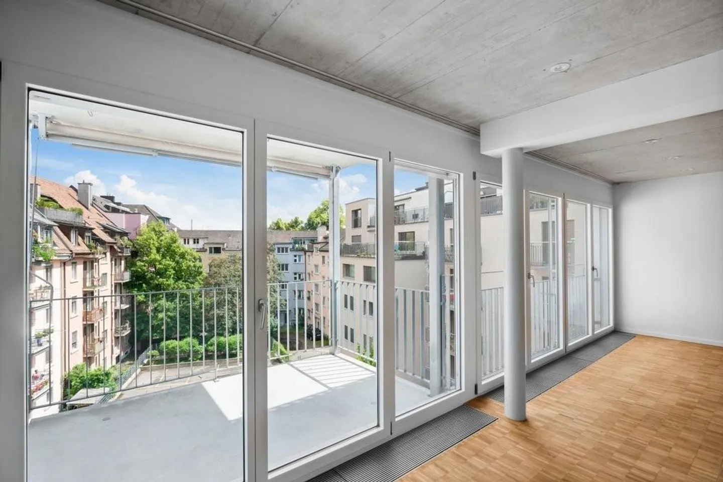 Appartement rénové au cœur de Zurich - Photo 3 sur 7