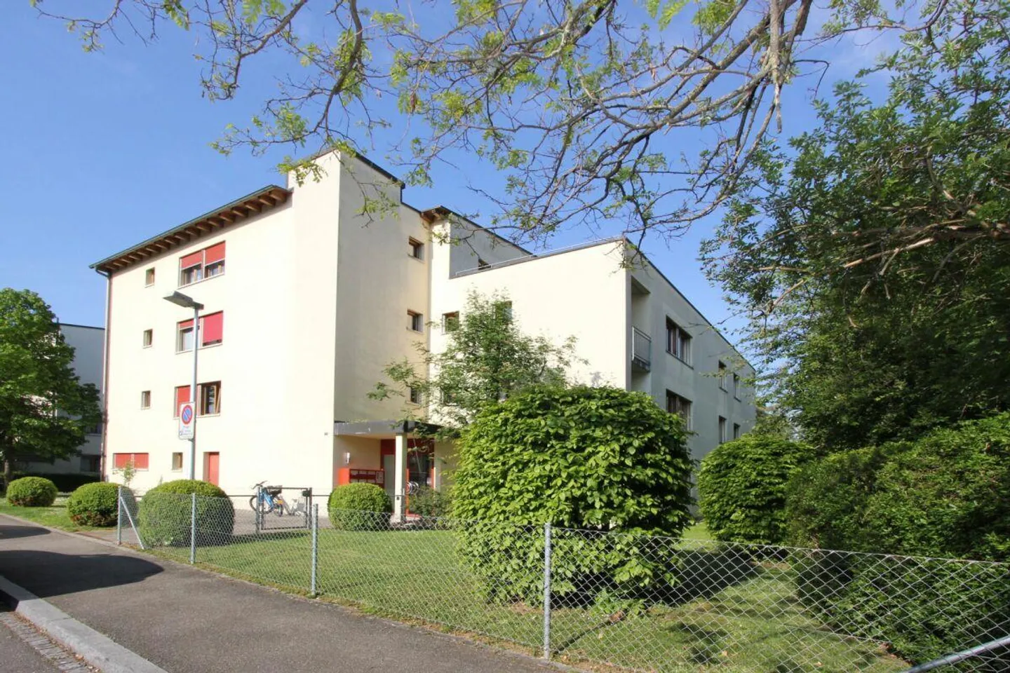 Appartement spacieux en zone verte - Photo 7 sur 7