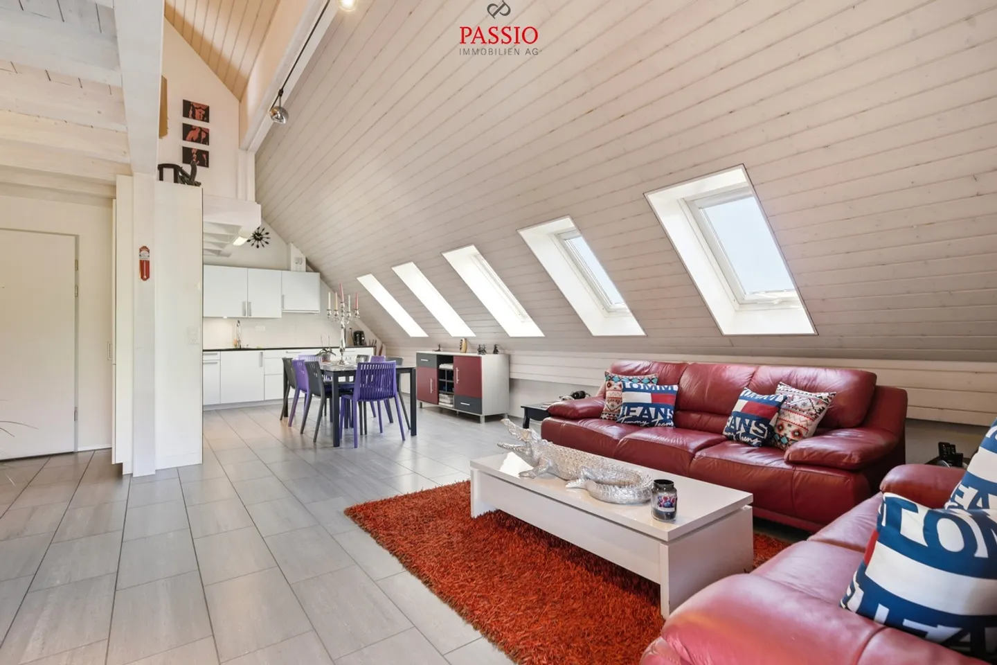 Geräumige Duplexwohnung mit Blick ins Grüne - Foto 1 von 15