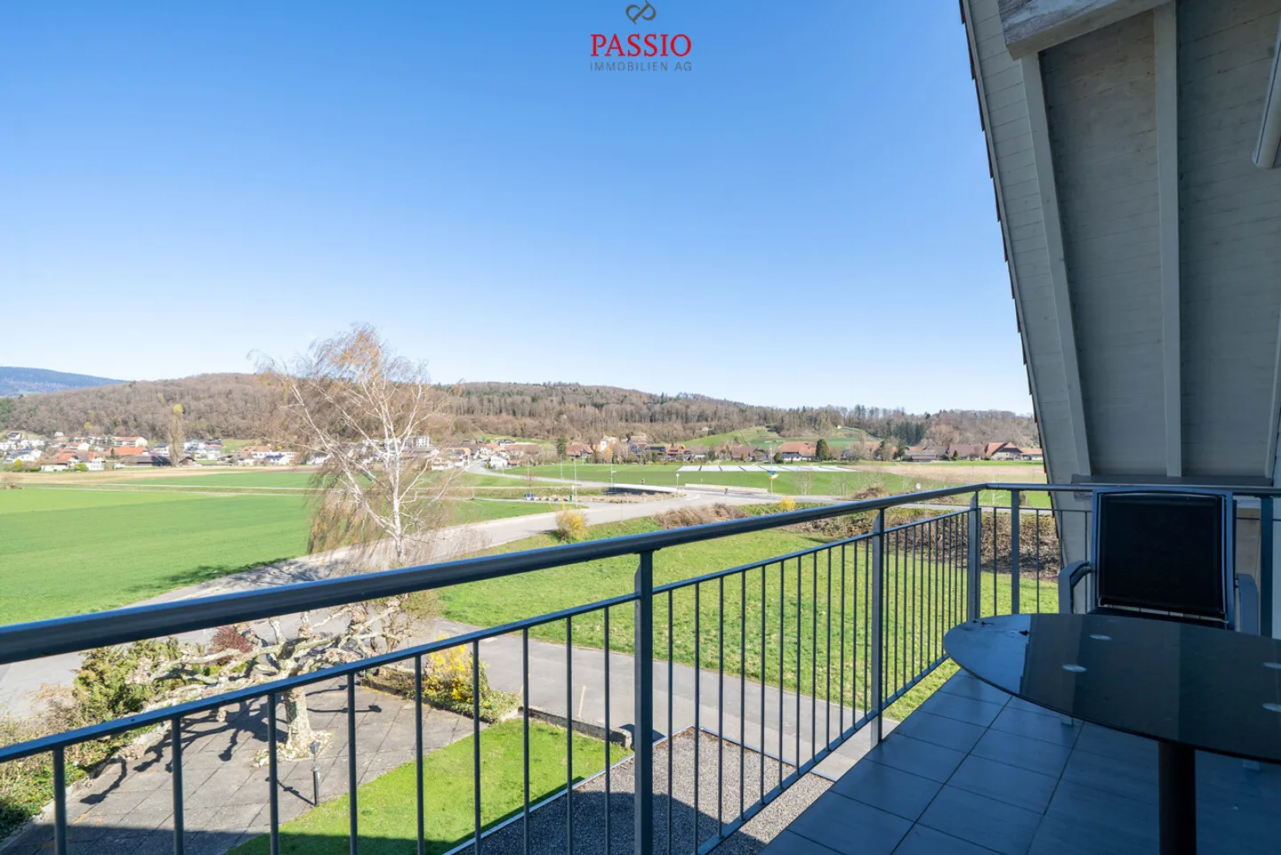 Geräumige Duplexwohnung mit Blick ins Grüne - Foto 3 von 15