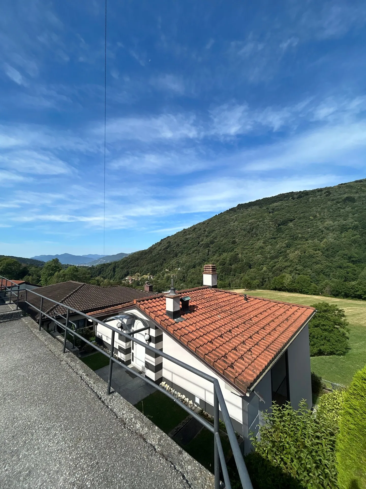 TESSERETE - FOR SALE A SINGLE-FAMILY HOUSE WITH PANORAMIC VIEW - Photo 2 of 15