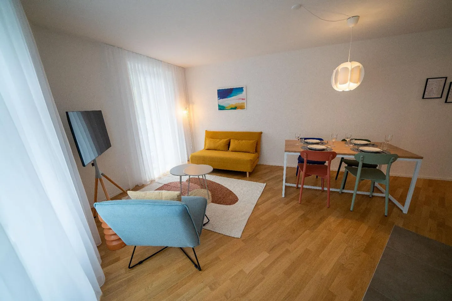 Completely renovated property with 10 modern apartments in a central location - Photo 10 of 21