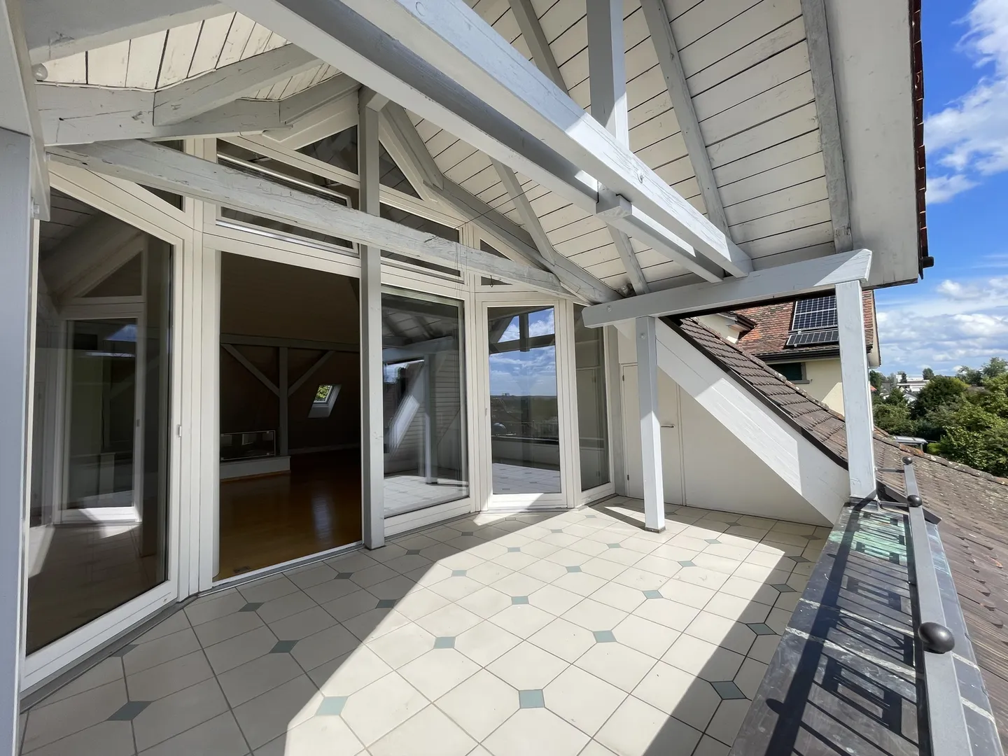 Geräumige Maisonette mit Aussicht - Foto 7 von 11