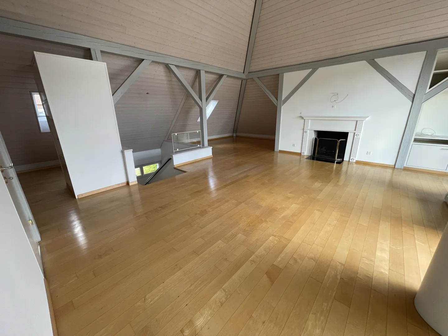 Geräumige Maisonette mit Aussicht - Foto 8 von 11