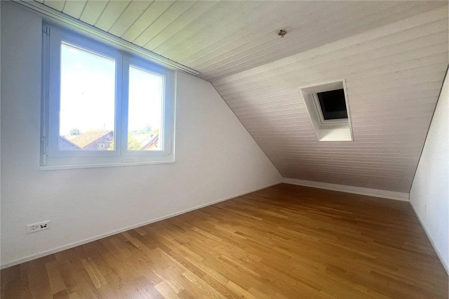 Moderna casa a schiera angolare in condizioni pari al nuovo - Foto 7 di 12