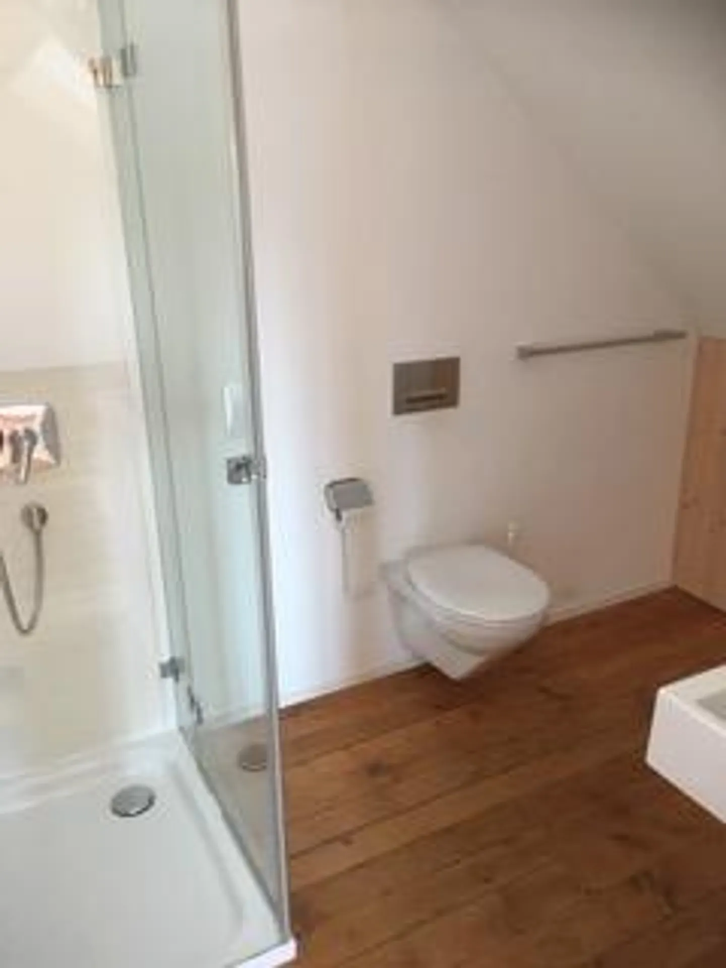 1-Zimmer Dachwohnung mit Weitblick - Foto 5 von 7