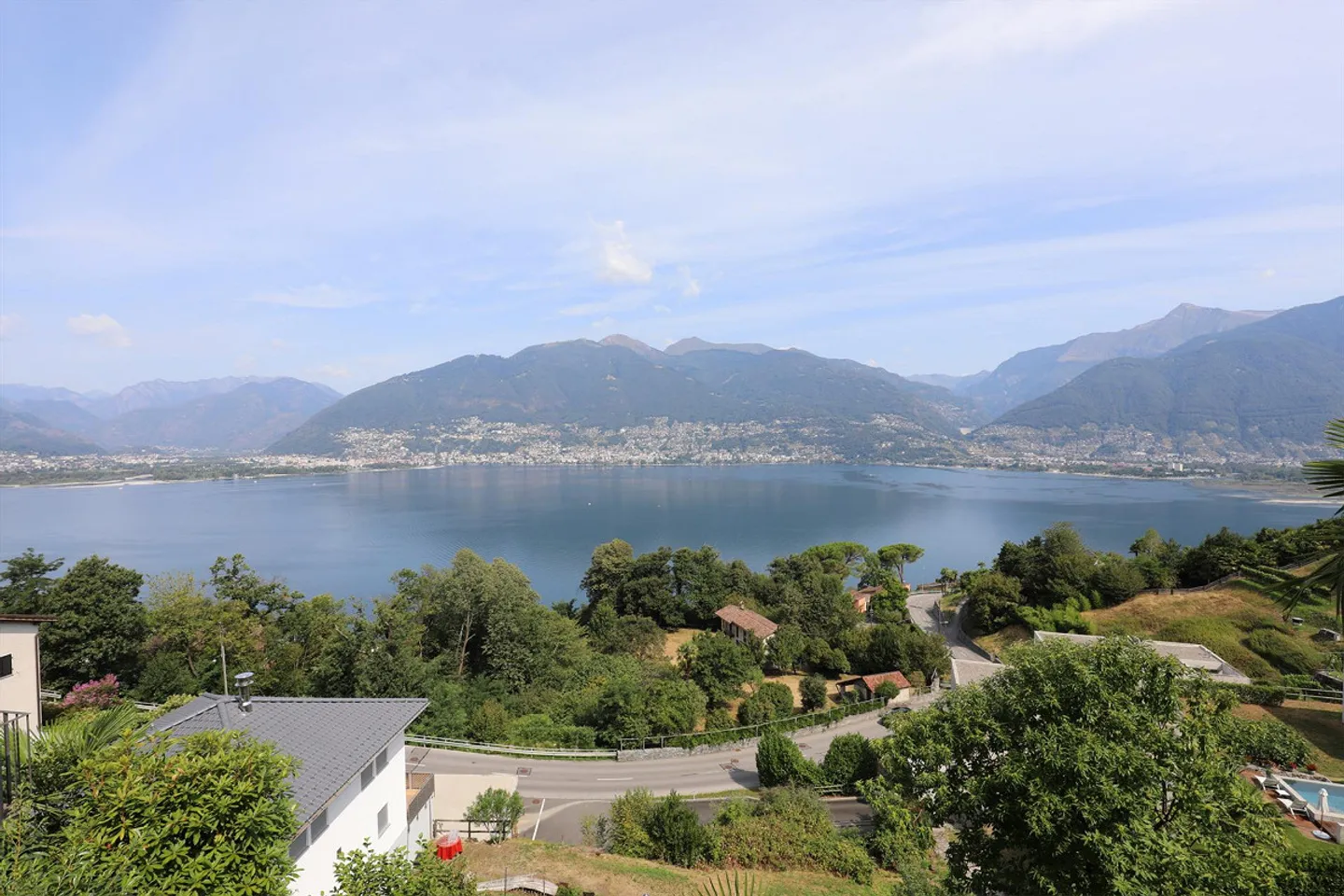 Maison jumelée avec vue magnifique sur le lac Majeur - Photo 16 sur 17