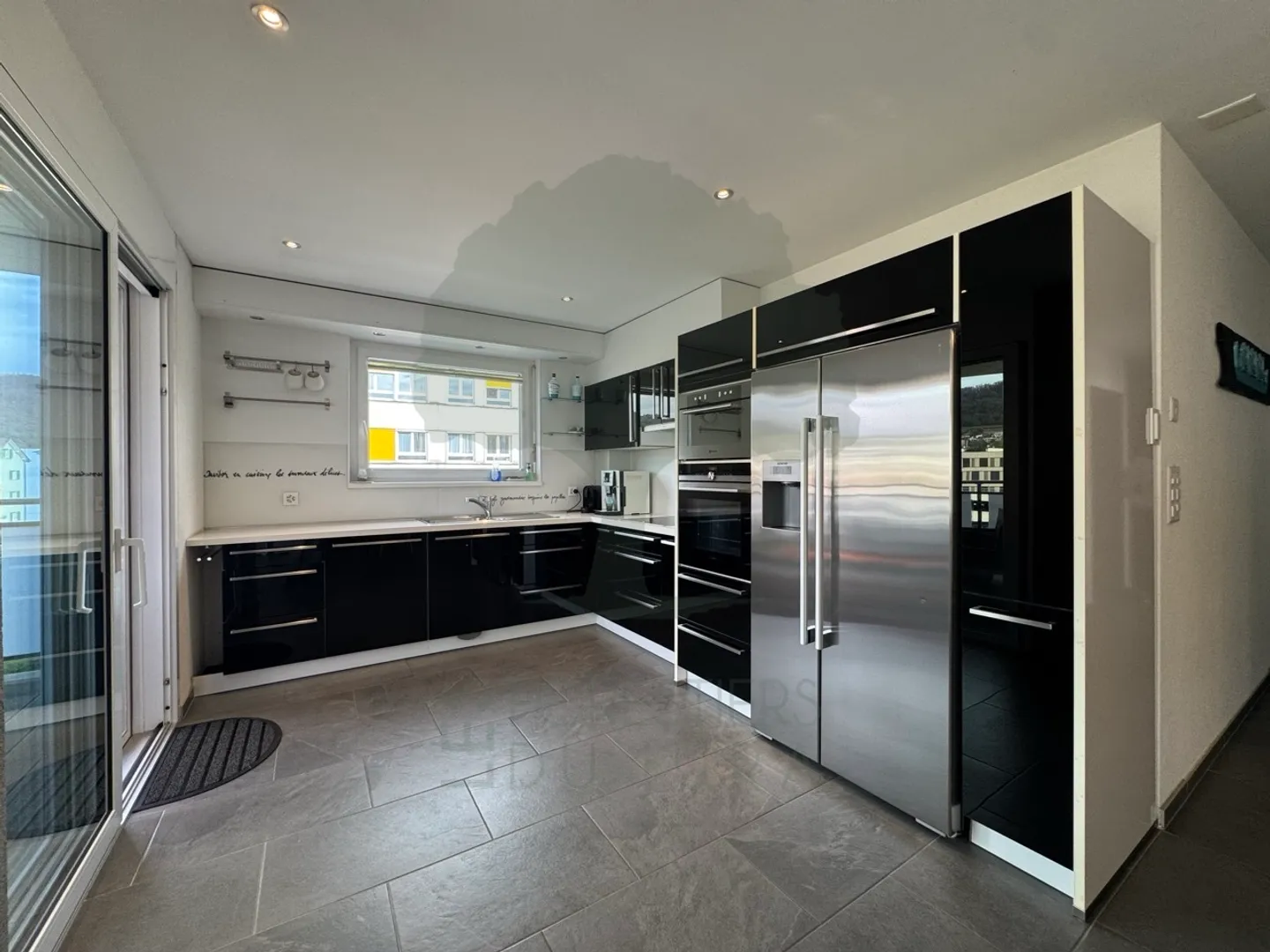 Schöne 4,5-Zimmer-Wohnung in Delémont - Foto 2 von 15