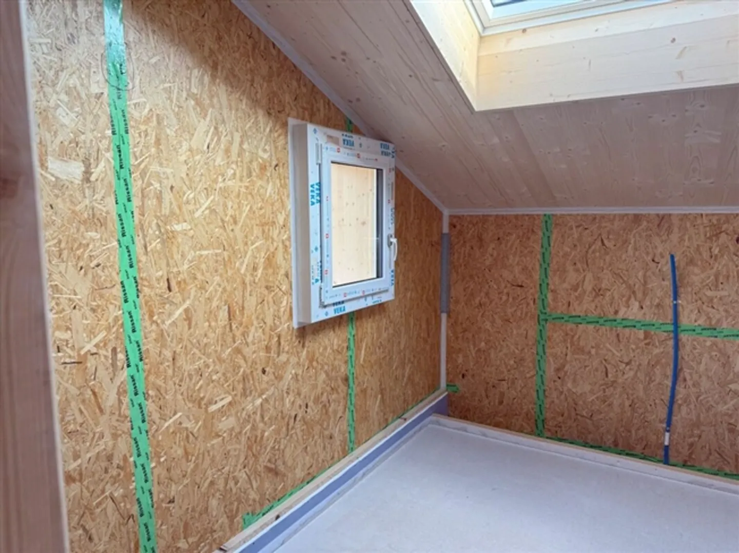 Cozy, modern, in a very sunny location with a view - Photo 20 of 20