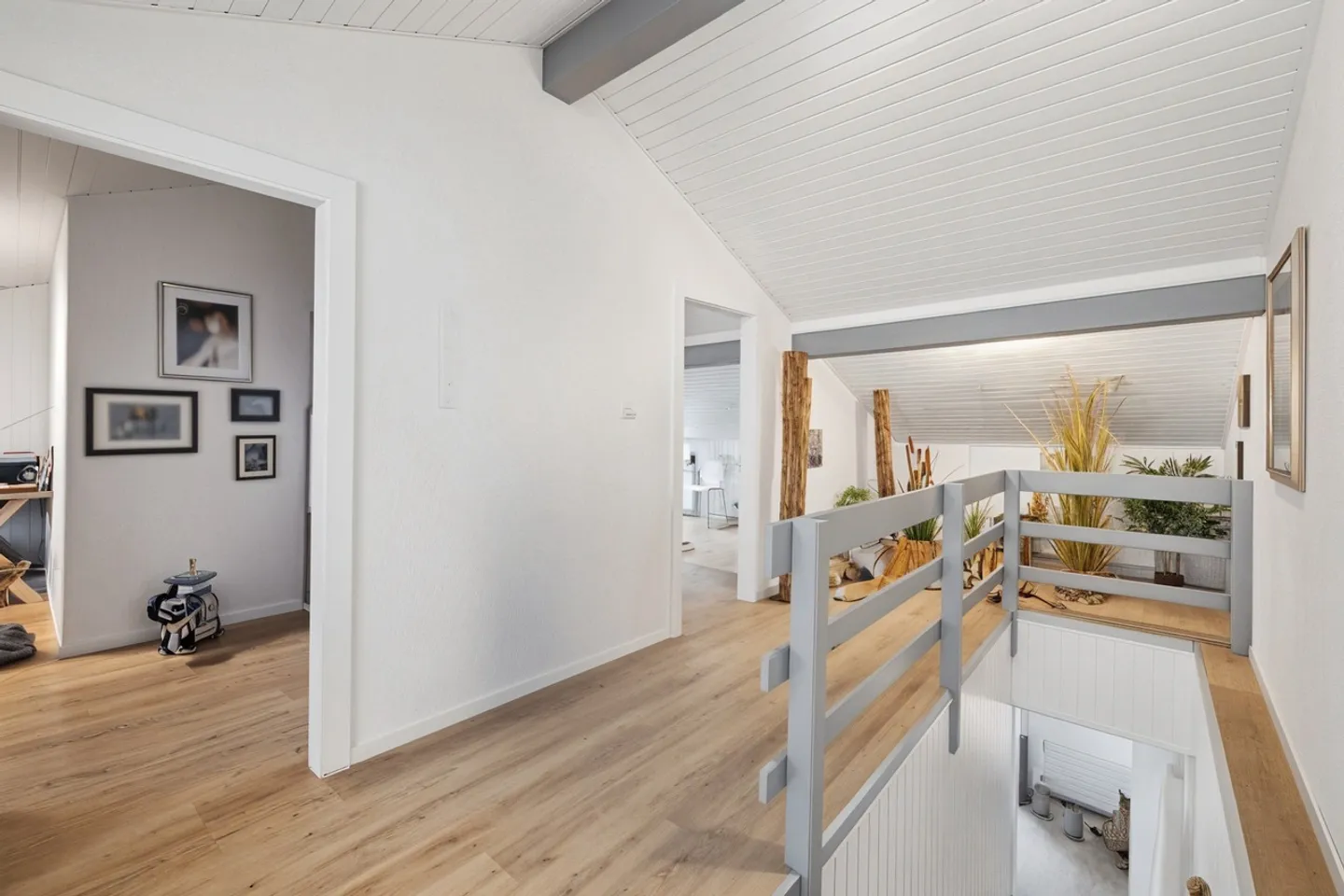 Casa di villaggio ristrutturata con garage e depositi di oltre 100m2 - Foto 10 di 13