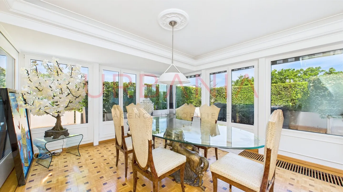 Exceptional penthouse exclusivity in Florissant - Photo 6 of 12