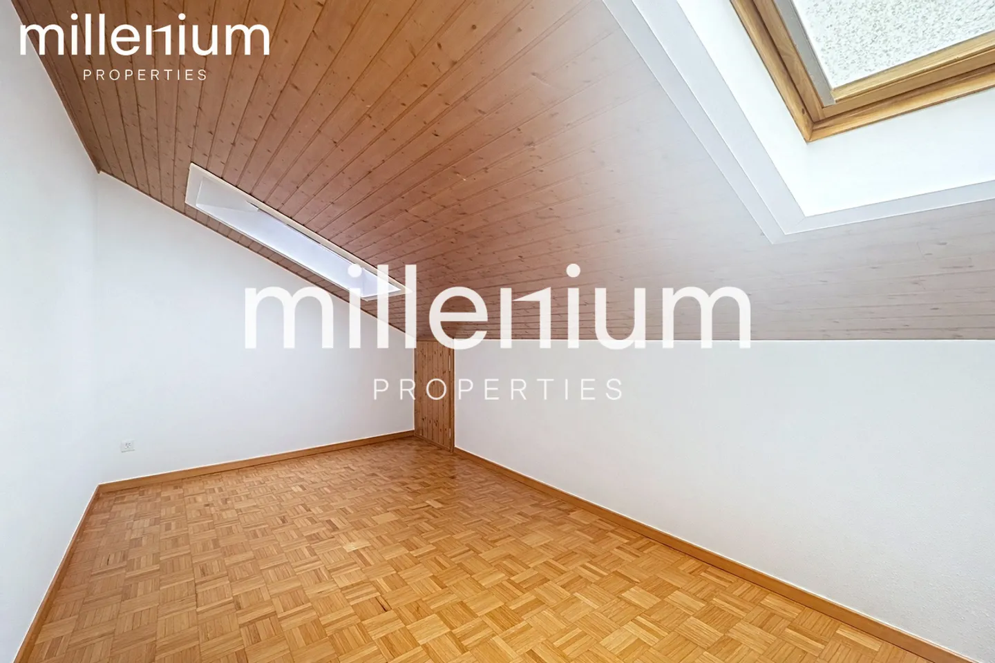 Grande appartamento con soppalco a Mies - Foto 5 di 10