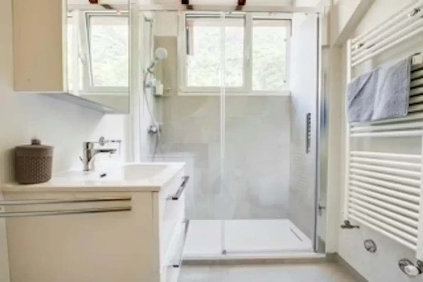 Apartment for rent - Photo 9 of 10