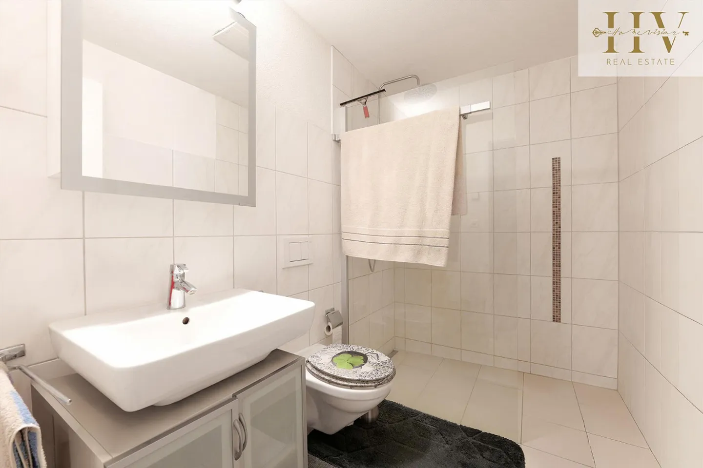 Helle 4.5-Zimmer-Wohnung mit Balkon - Foto 20 von 24