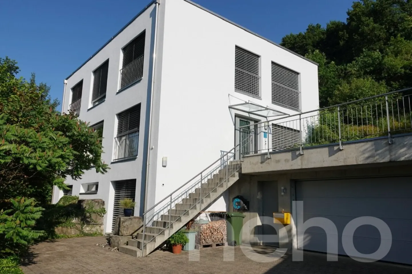 Maison familiale spacieuse à Kerzers - Photo 2 sur 13