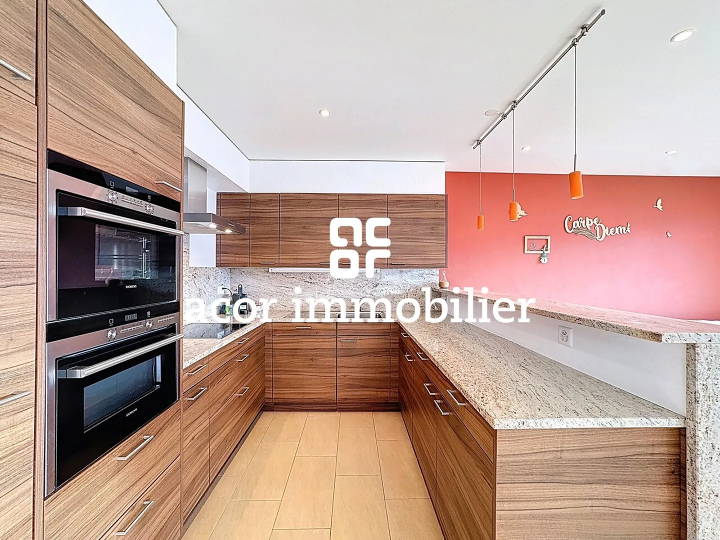 Arbaz - Duplex 5½ en attique - Photo 5 sur 10