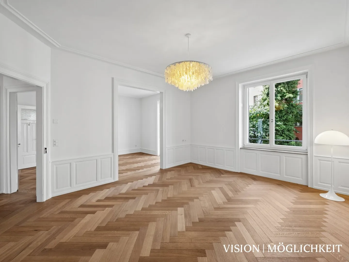 Casino Royale - Living by the Park (W7) - Photo 10 of 13