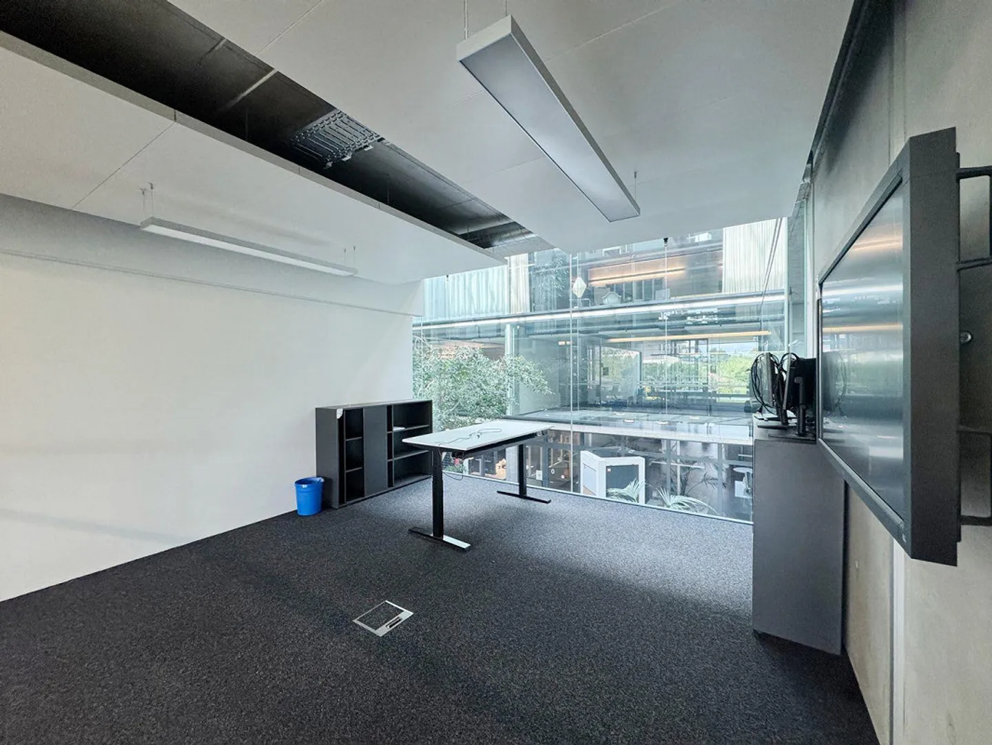 155m² - Espace de bureau représentatif dans un emplacement attrayant en tant que surface partielle - Photo 1 sur 13