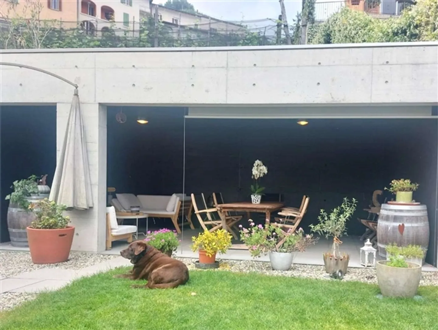 Maison individuelle moderne avec portique - Photo 2 sur 10