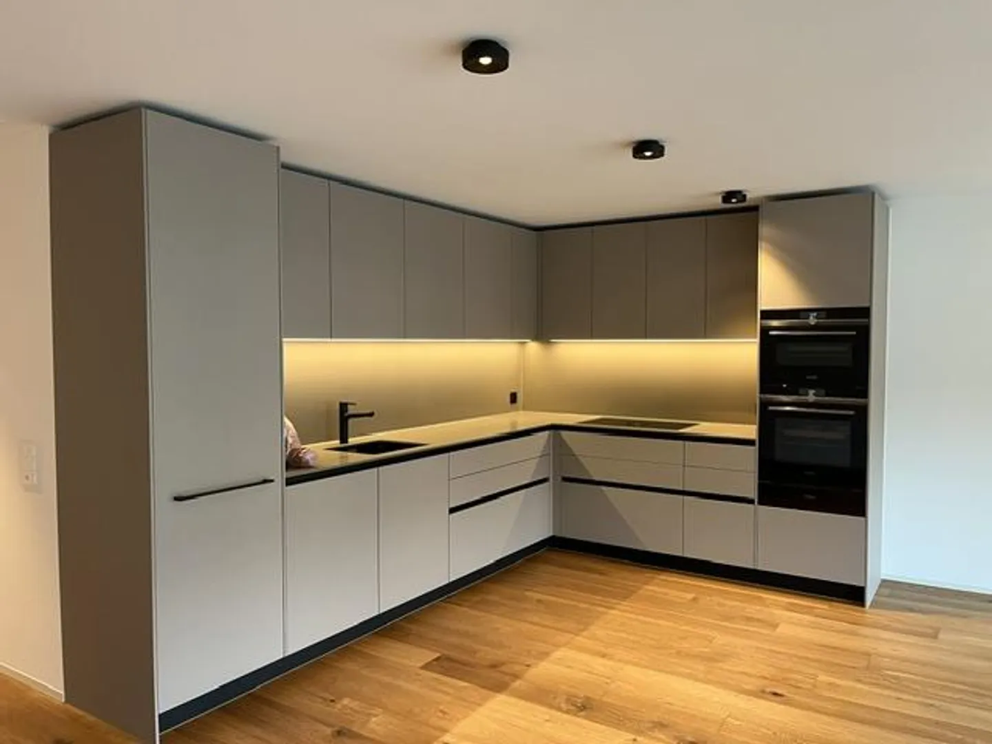 Appartement à louer - Photo 2 sur 7