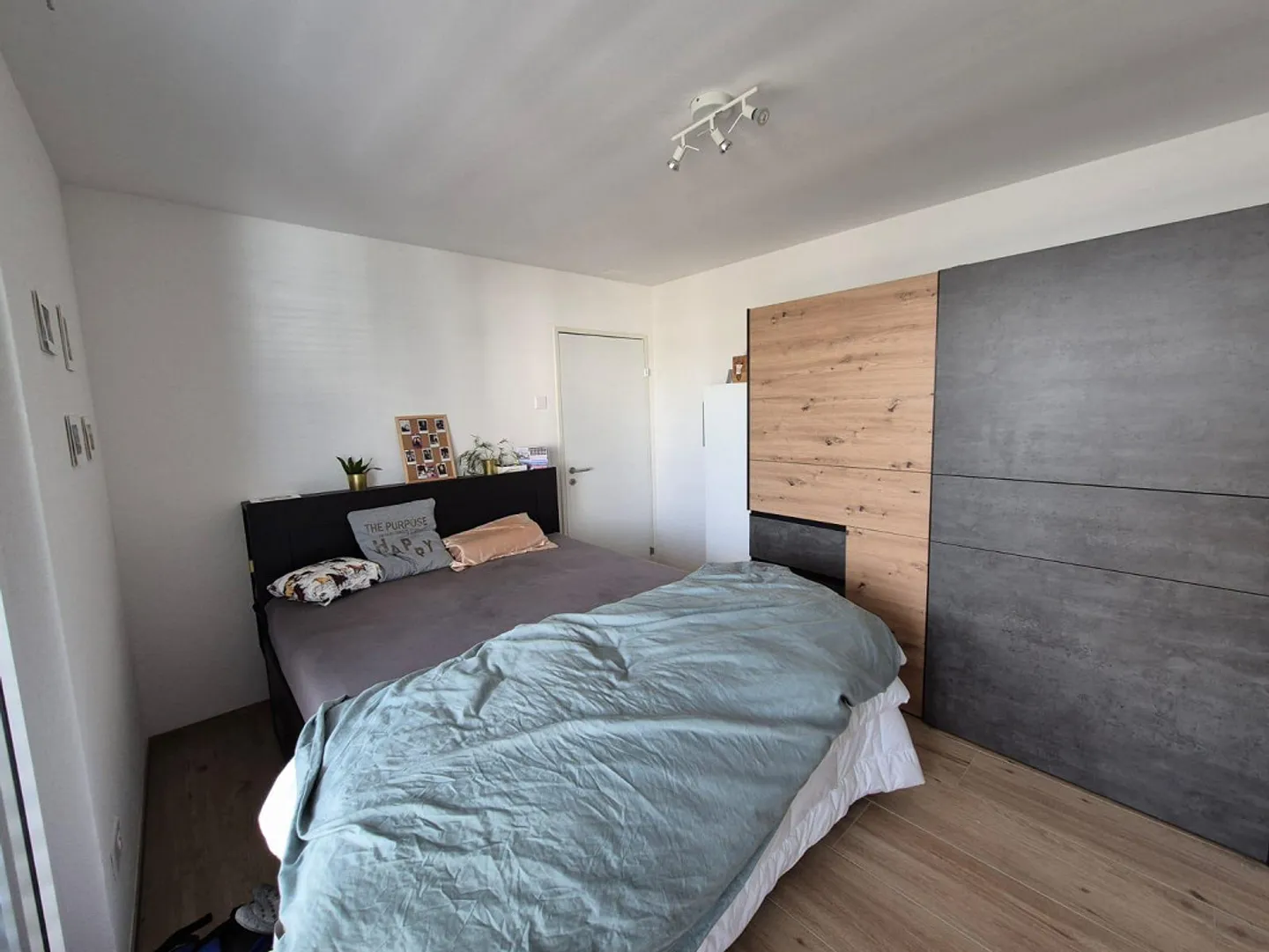 Appartement moderne dans un emplacement calme avec vue sur l'Aare - Photo 4 sur 17